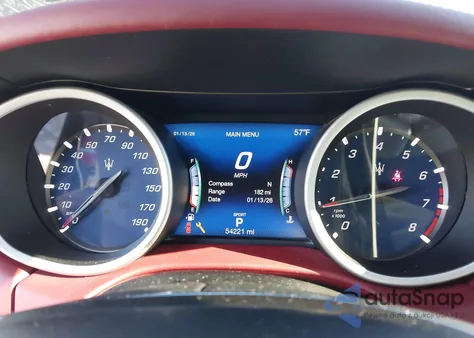 2018 Maserati Ghibli Granlusso z USA, uszkodzony, nr VIN ZAM57XSL1J1284764